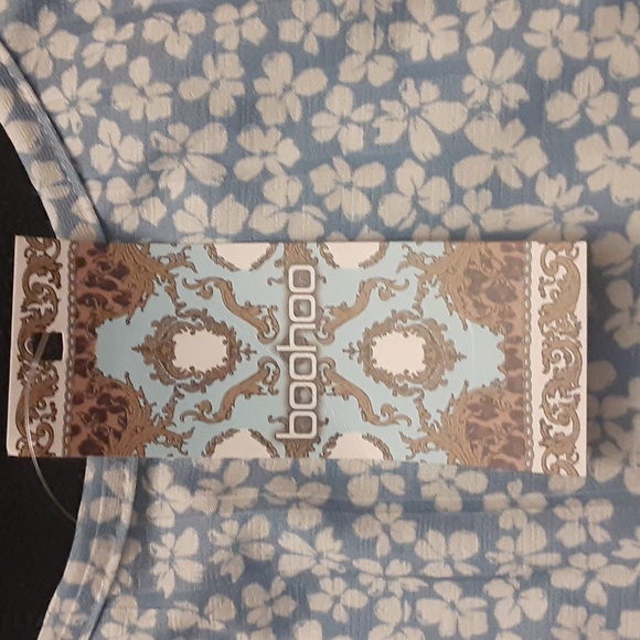 BooHoo Tank Top - Picture 2 of 7